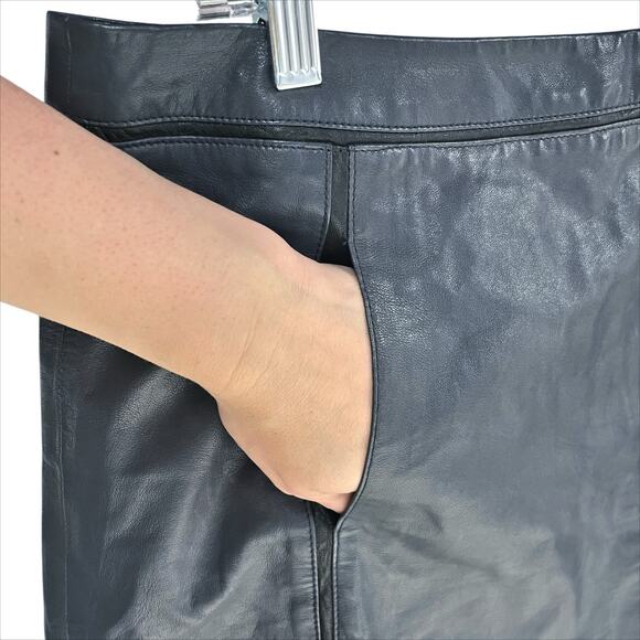 VINCE Buttery Soft Leather Miniskirt in Gray-Blue with Black Accents Size 12 - Picture 5 of 8